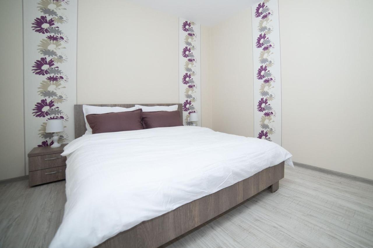 Arad Plaza Viktoria Apartament Eksteriør bilde
